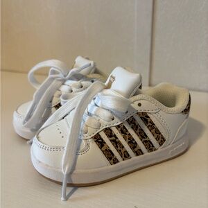 Kswiss Classic toddler girls with cheetah print size 5